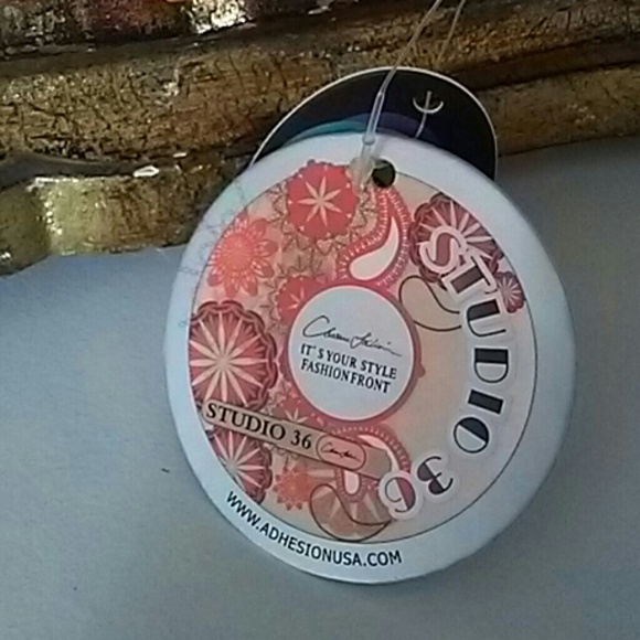 Clutch - Picture 3 of 8